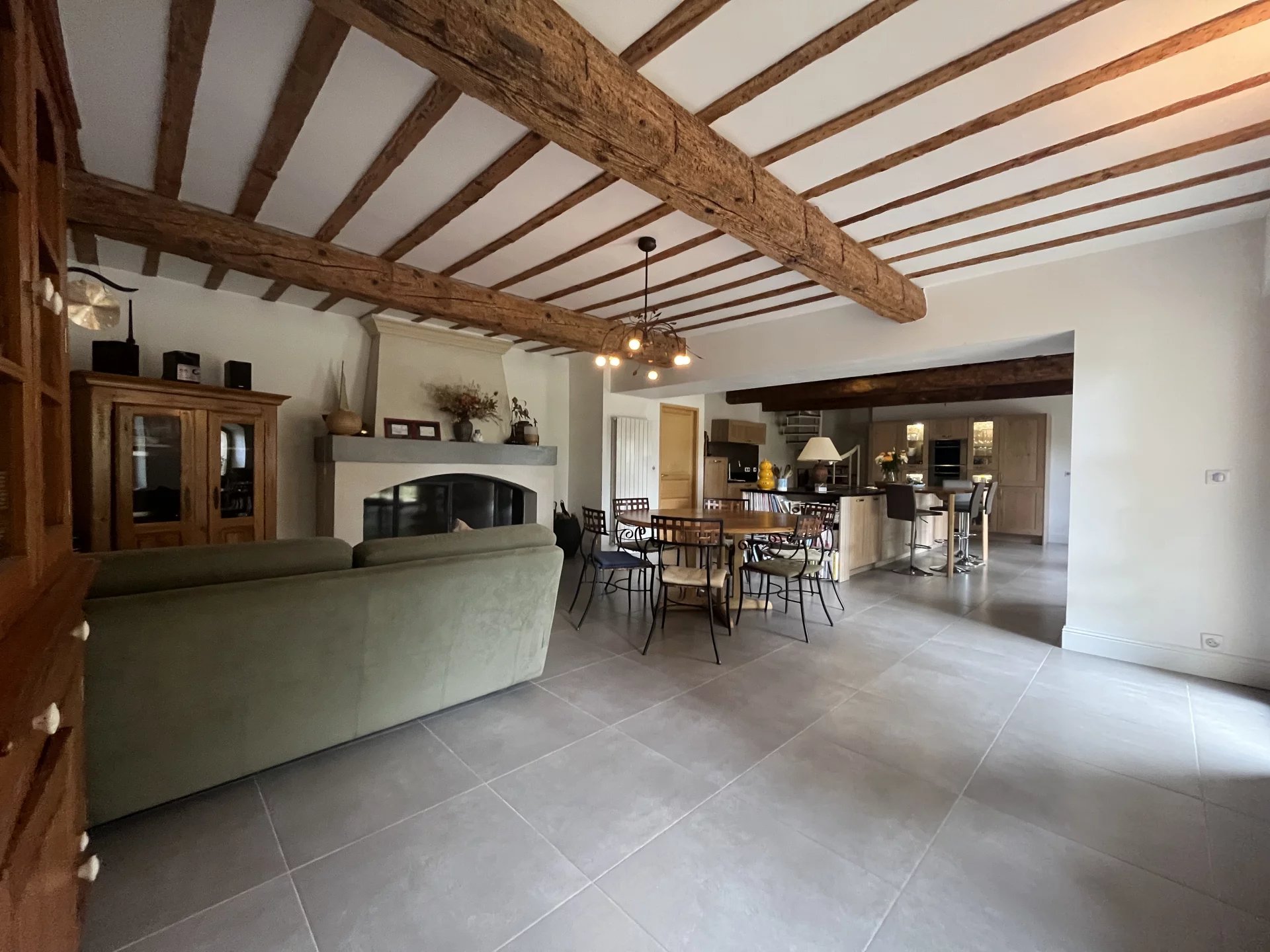 12345123-85023478-11