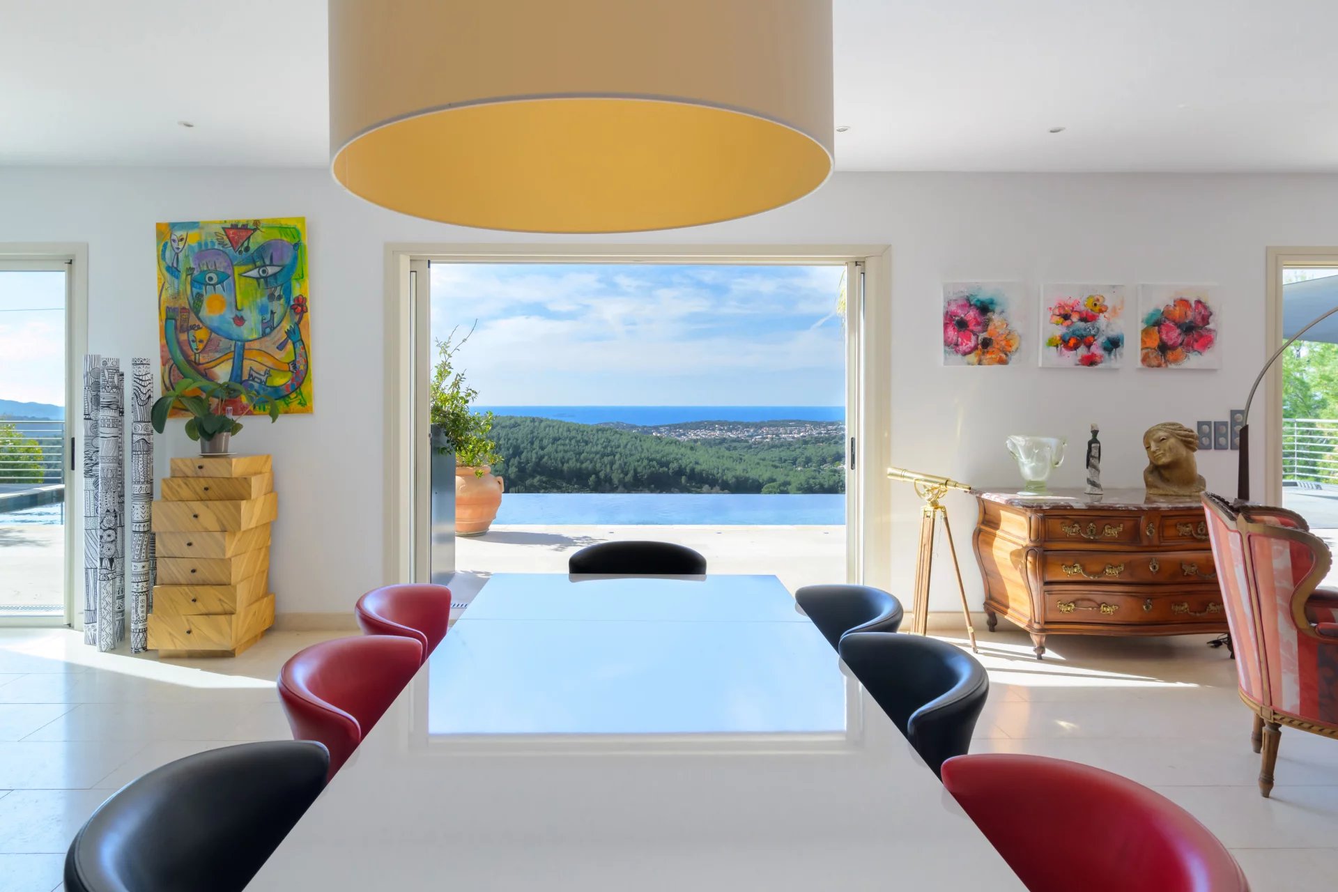 13360979-85712430-11