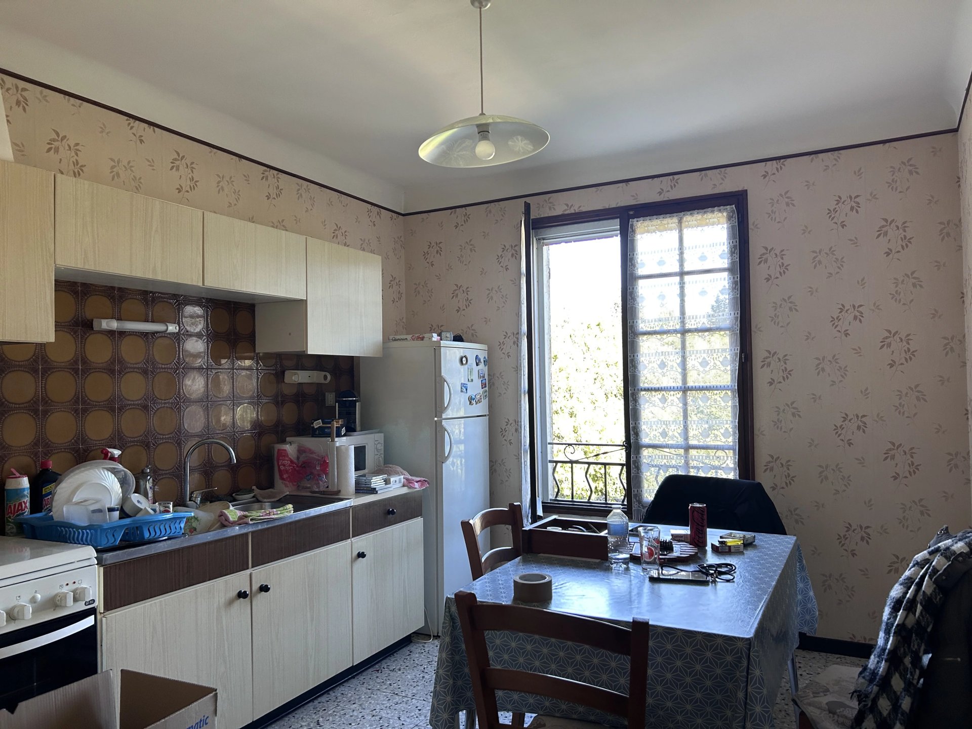 12345123-86757323-10