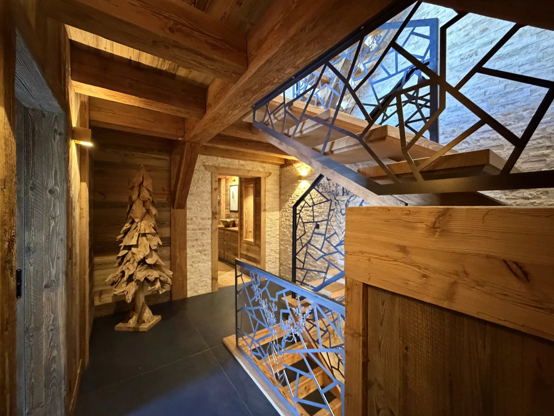 15552249-86720541-10