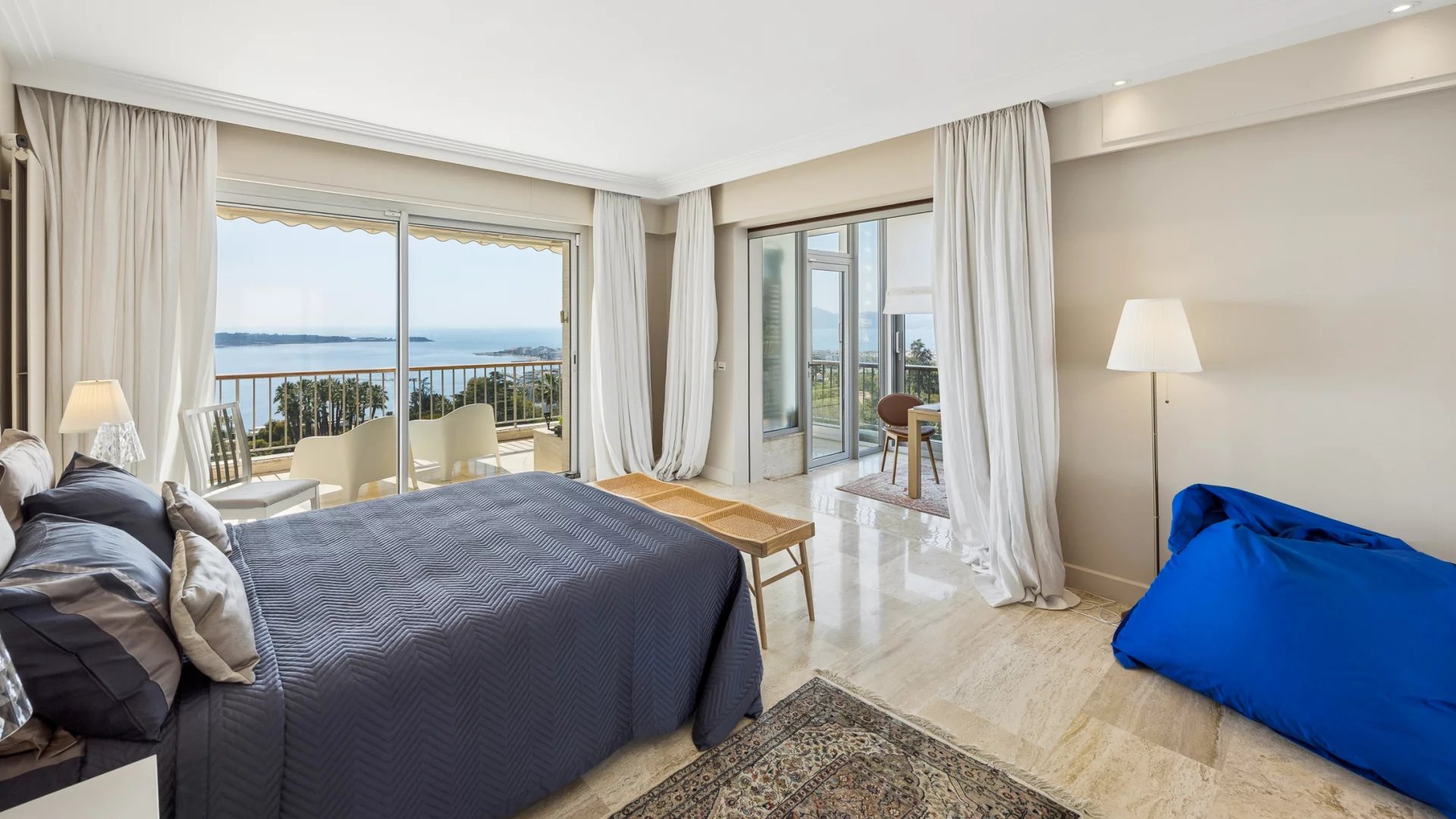 11488044-MZICC4041-104