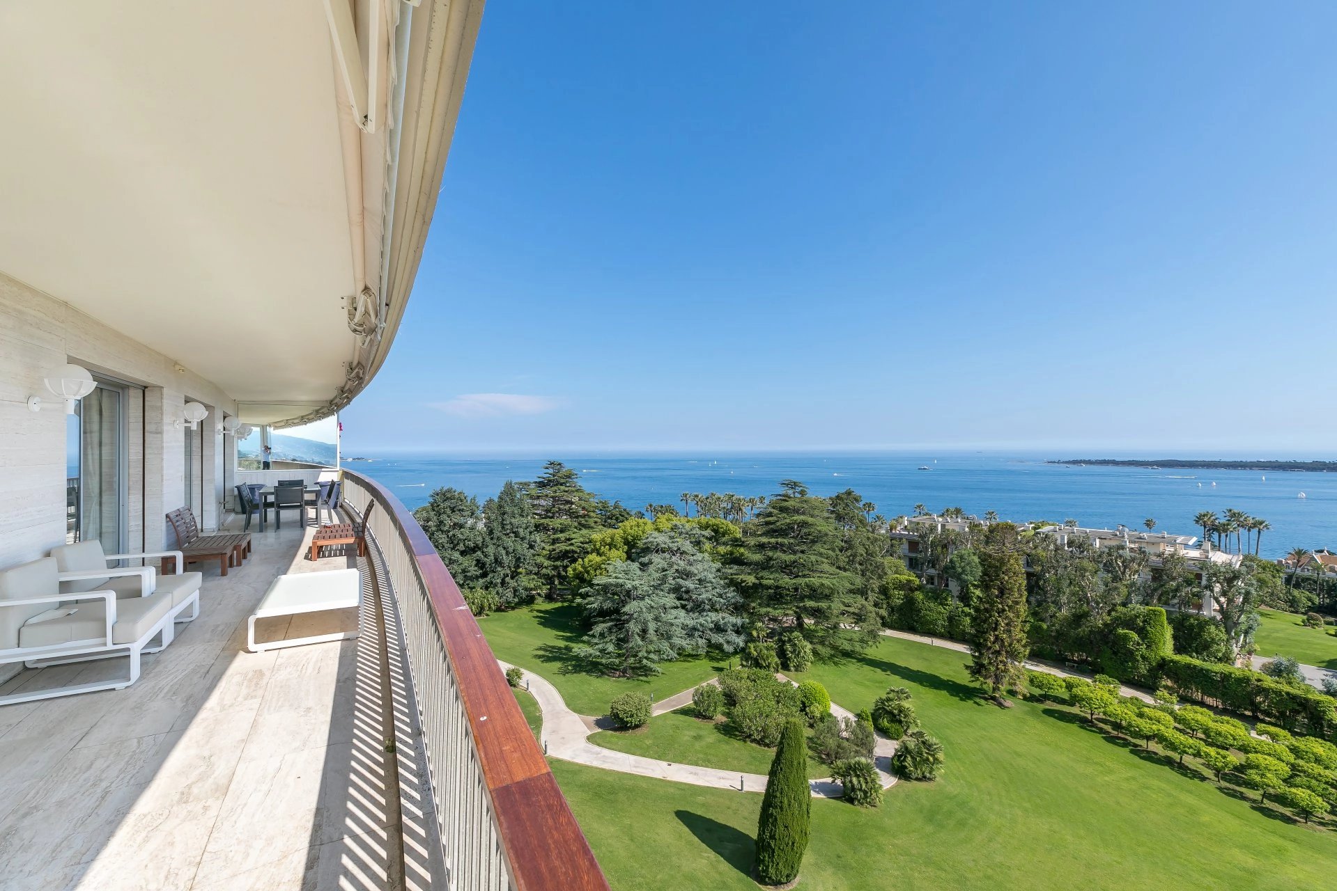 11488044-MZICC4041-94