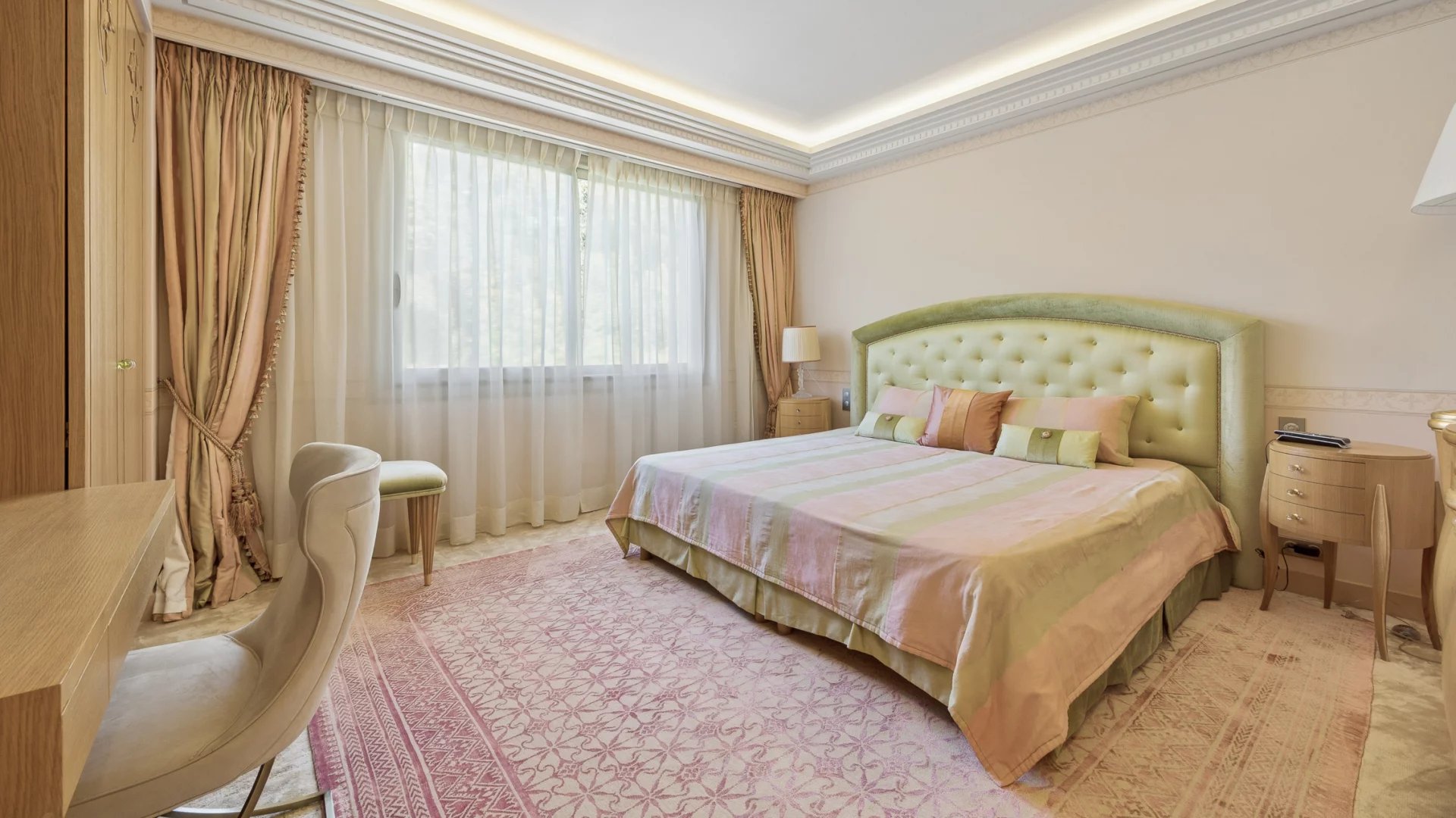 11488044-MZICC4838-48