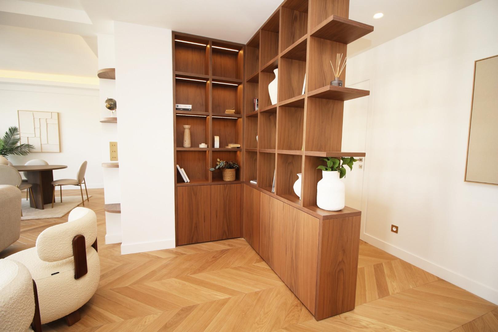 15431106-FR6588636-10