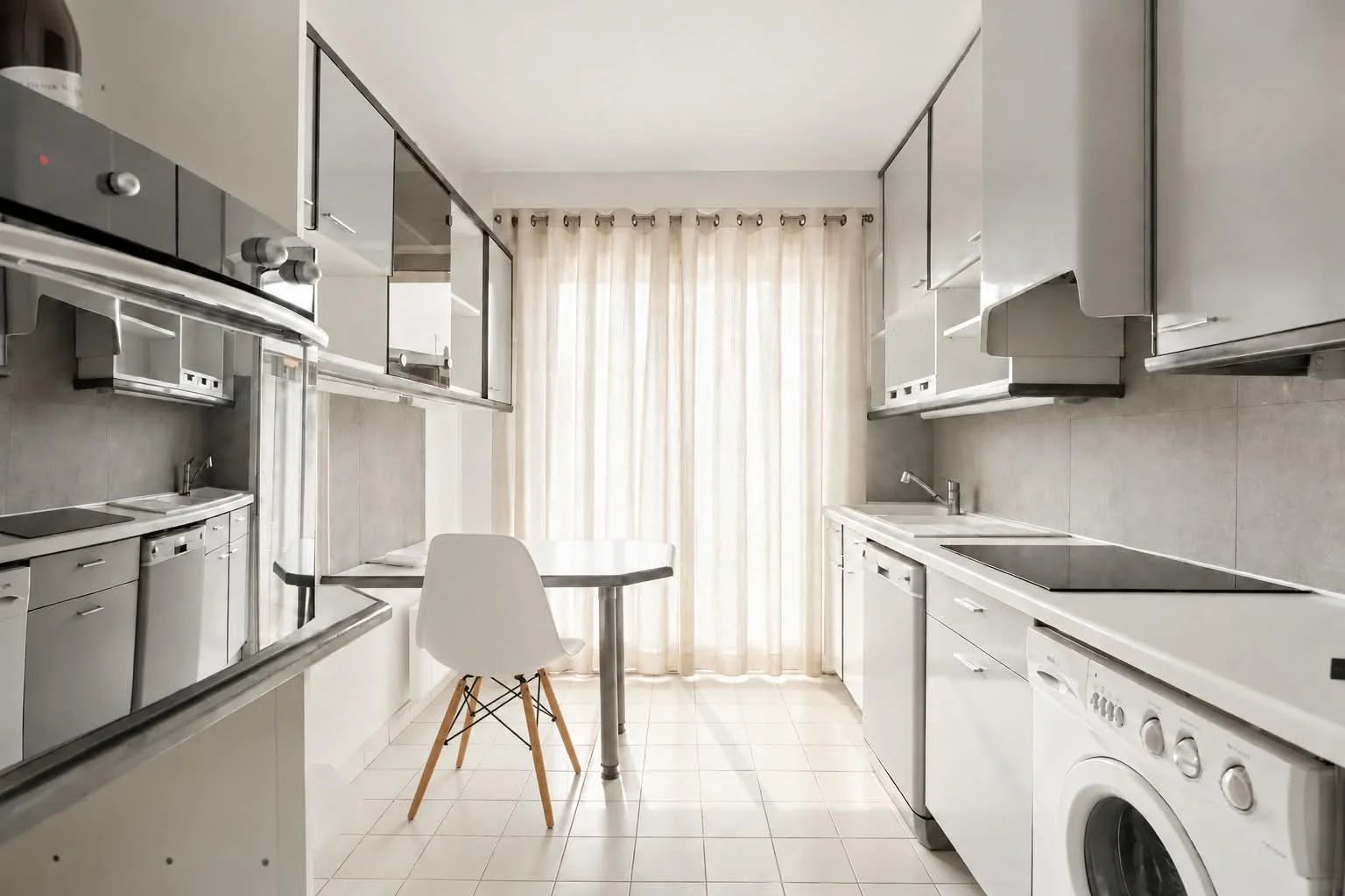 15156954-87154792-10
